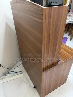 Reading Table