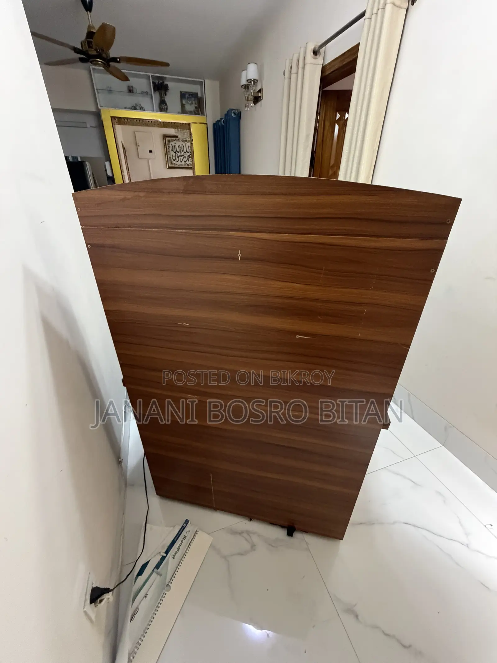 Reading Table
