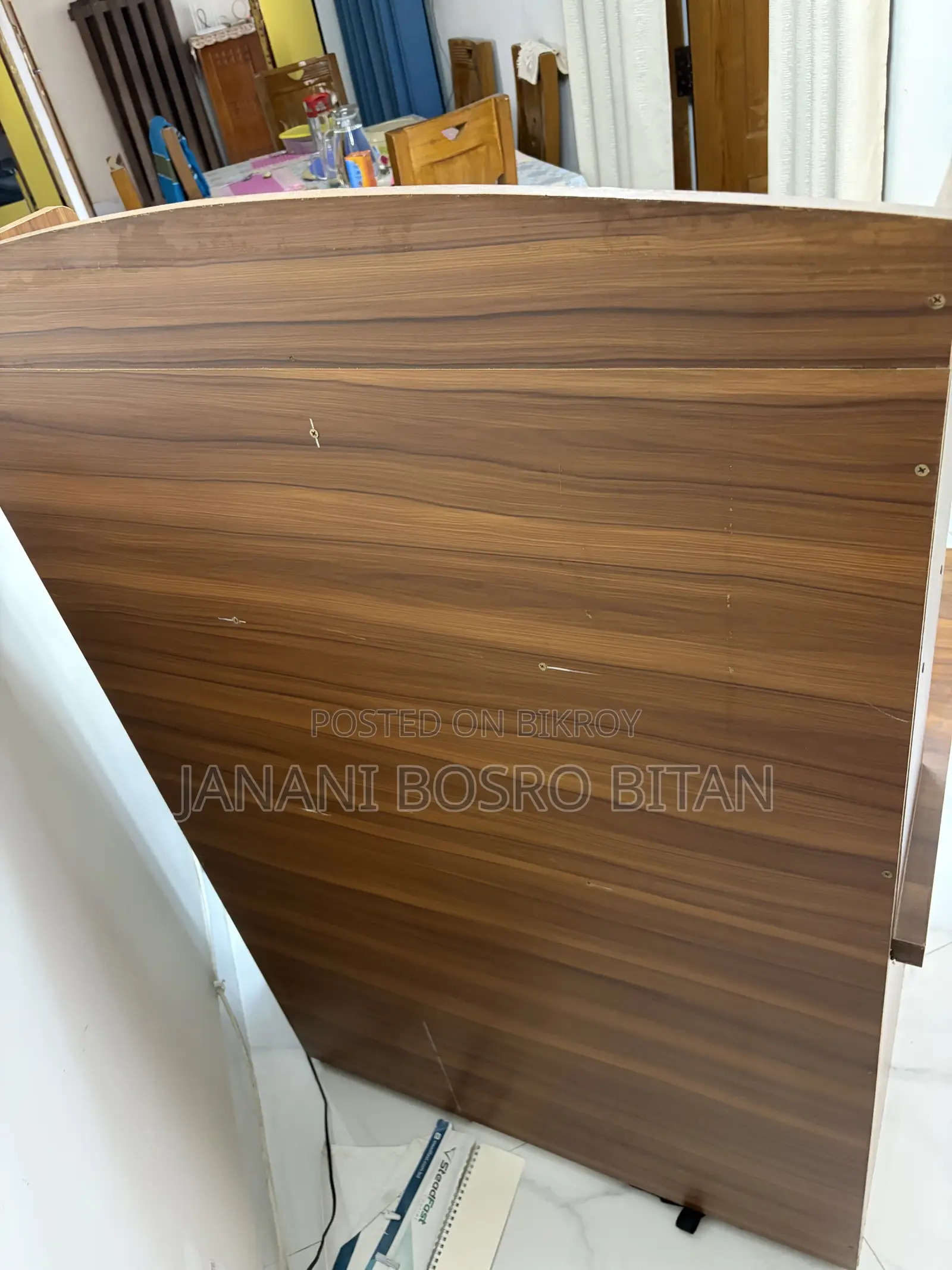 Reading Table