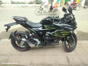 Suzuki Gixxer SF FI 2026 Black
