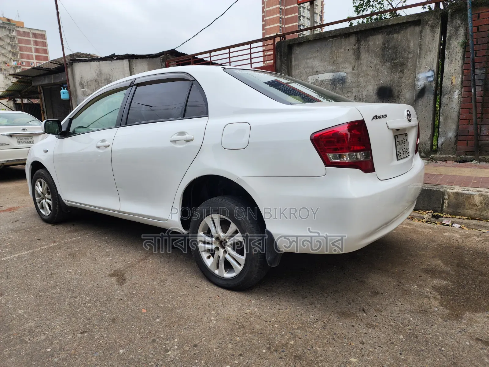 Toyota Axio 2011 White