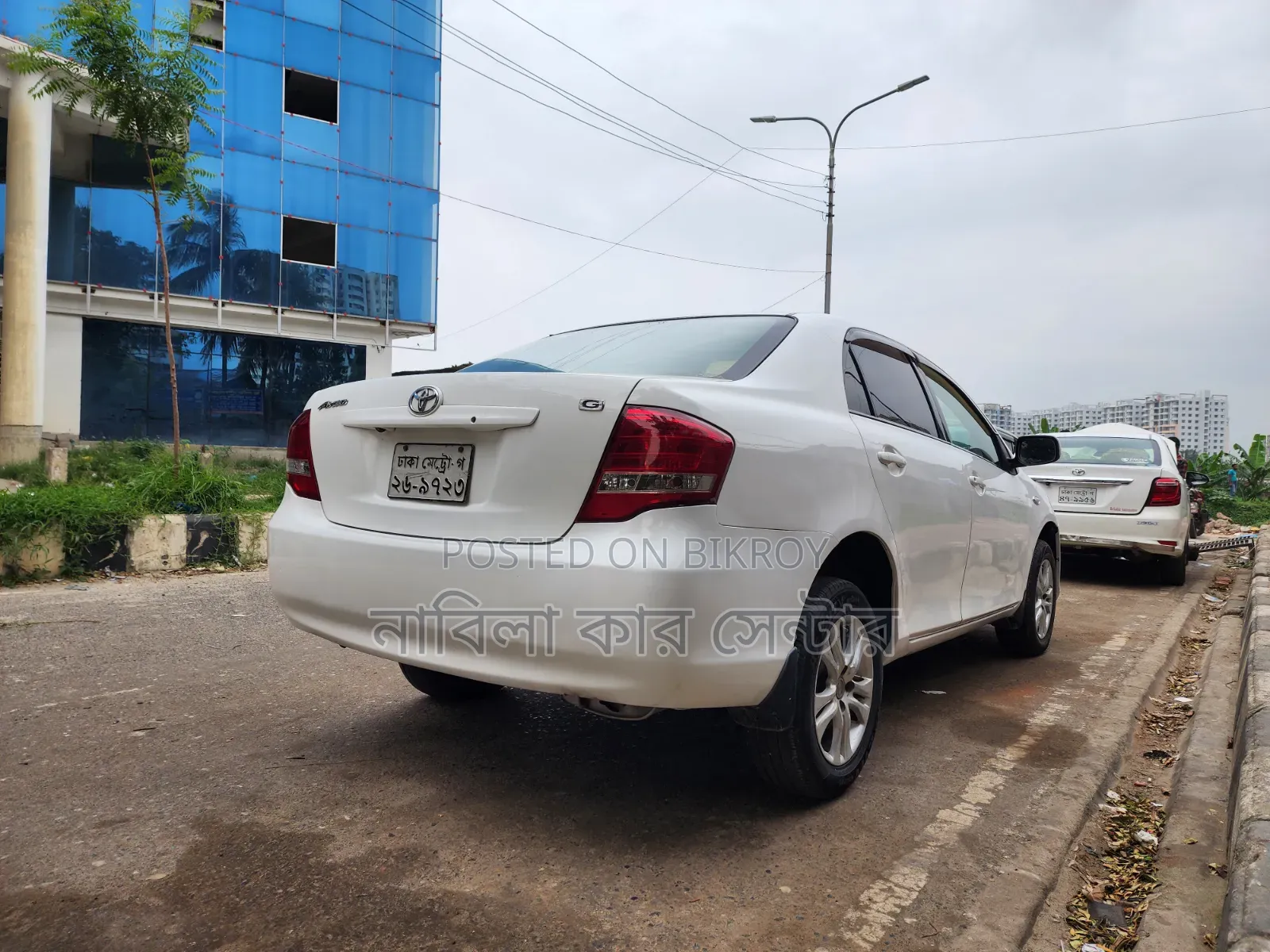 Toyota Axio 2011 White