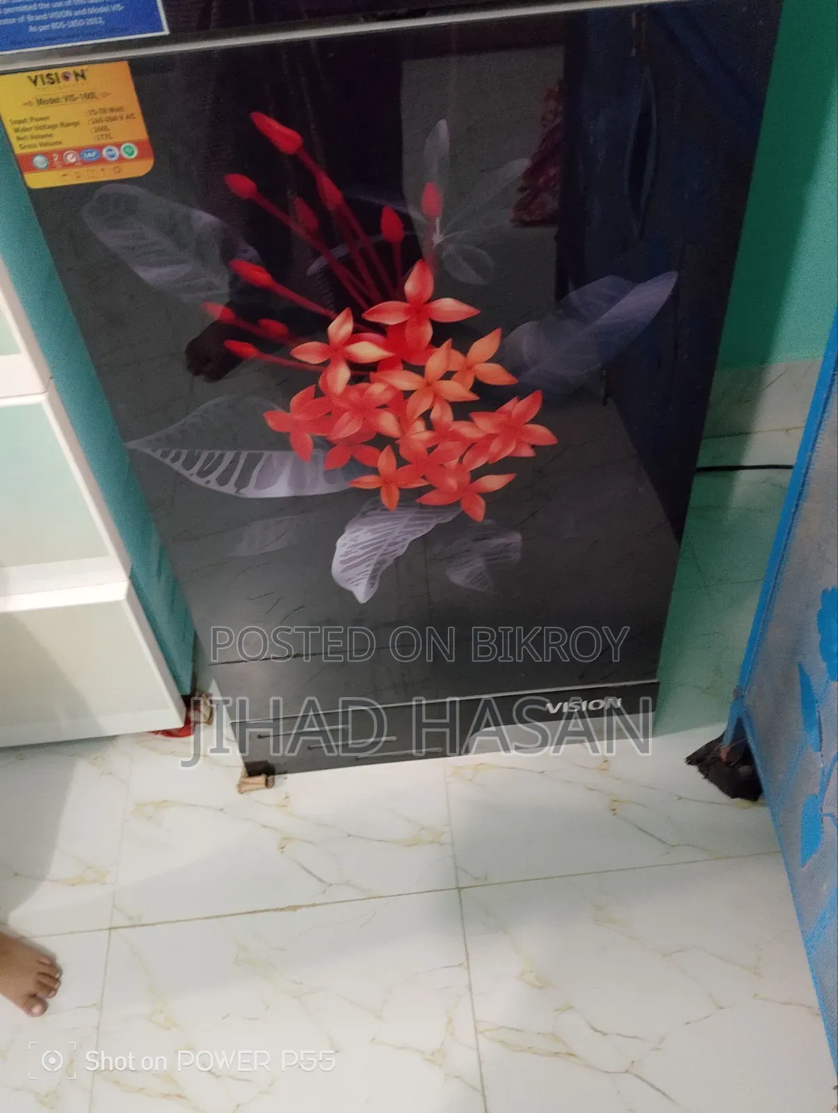 90% new fridge for sale