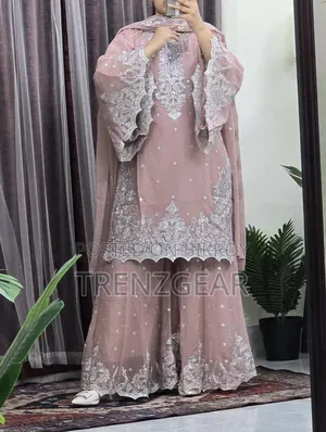 আকর্ষণীয় ডিজাইনের নতুন পার্টি ওয়ের গারারা সেট (Garara Set)