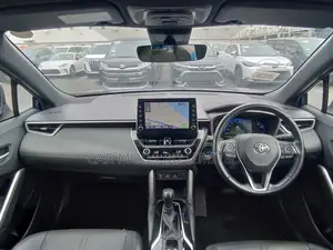 Toyota Corolla Cross 1.8 Hybrid FWD 2022 Blue