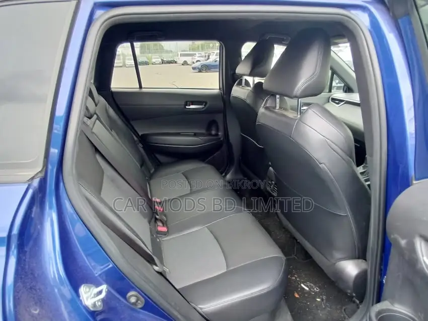 Toyota Corolla Cross 1.8 Hybrid FWD 2022 Blue