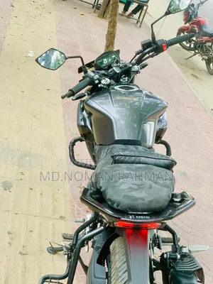 Hero Xtreme 125R 2026 Black