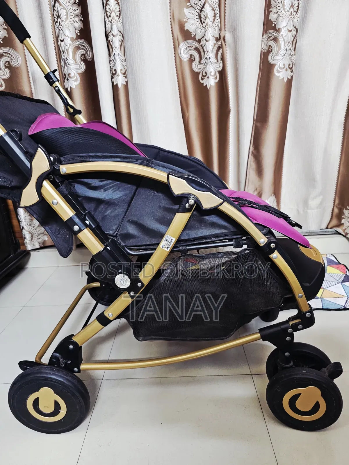 Baby Stroller + Baby Feeding Chair
