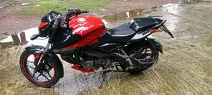 নতুন বাজাজ পালসার এনএস ১৬০ ২০১৮ লাল