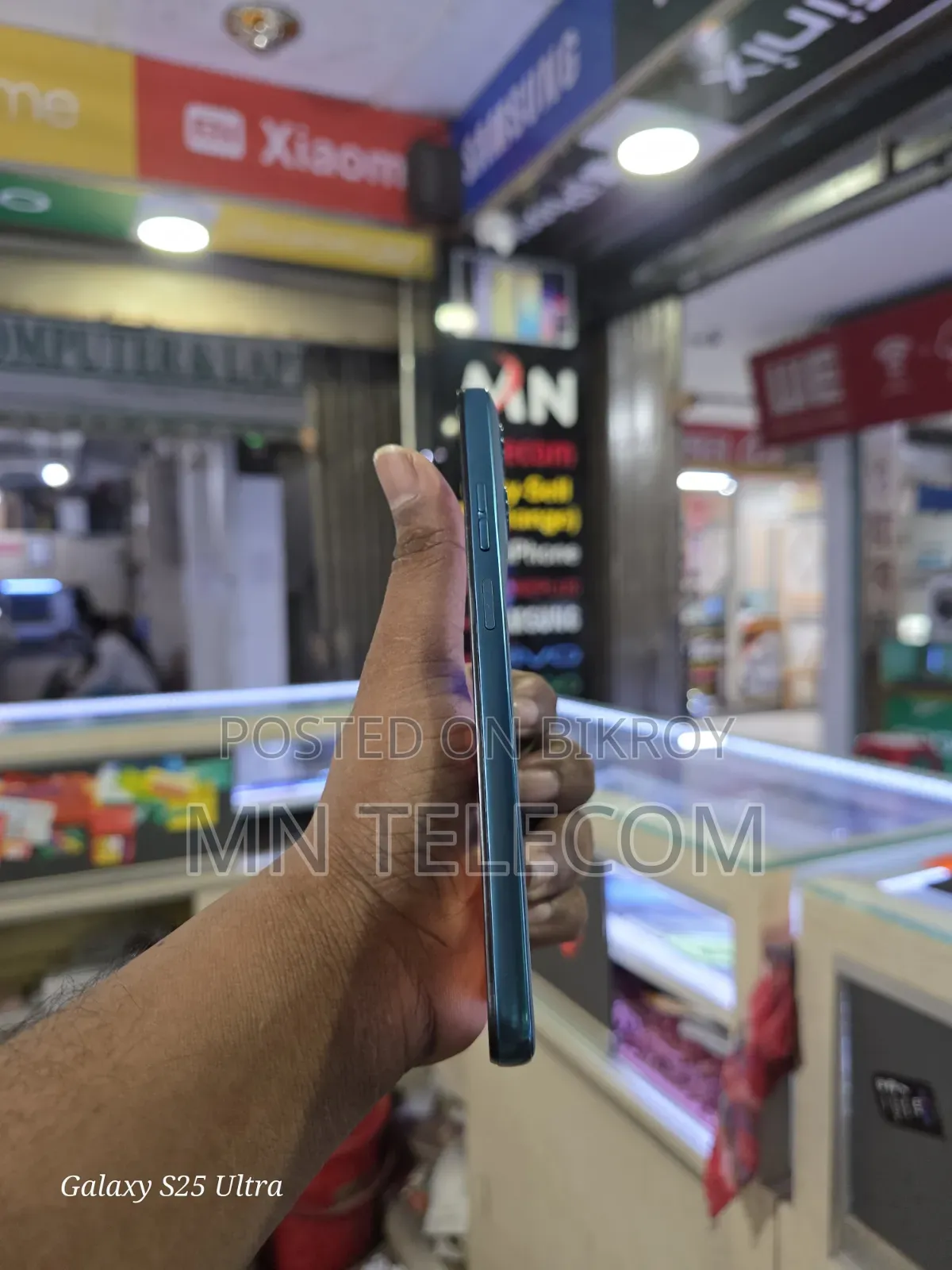 মটোরোলা ১২৮ জিবি ব্লু
