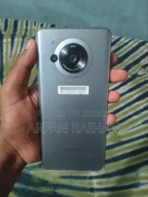 Sharp Aquos R7 256 GB Silver
