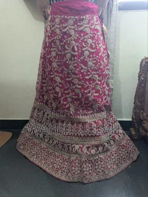 লেহেঙ্গা বিক্রি করা হবে