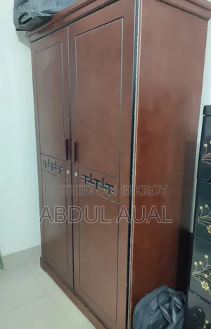 Almari Used Fresh Condition