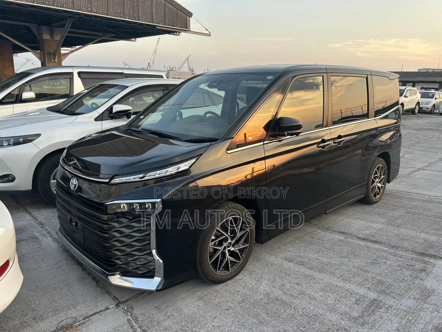 Toyota Voxy 2022 Black