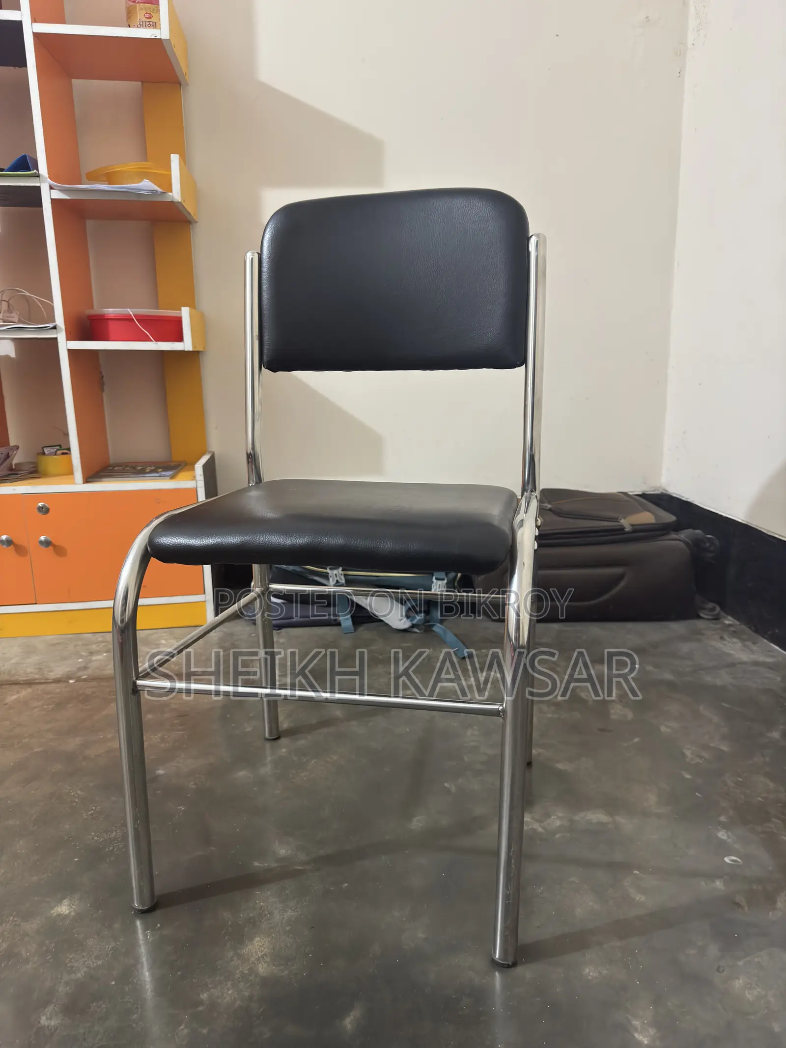Book Shelf Chair