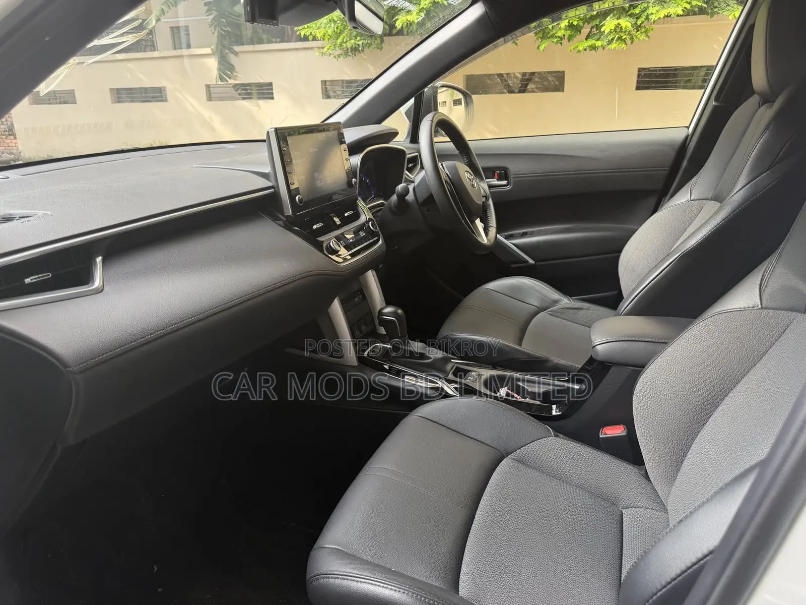 Toyota Corolla Cross 1.8 Hybrid Front Wheel Drive 2022 Pearl