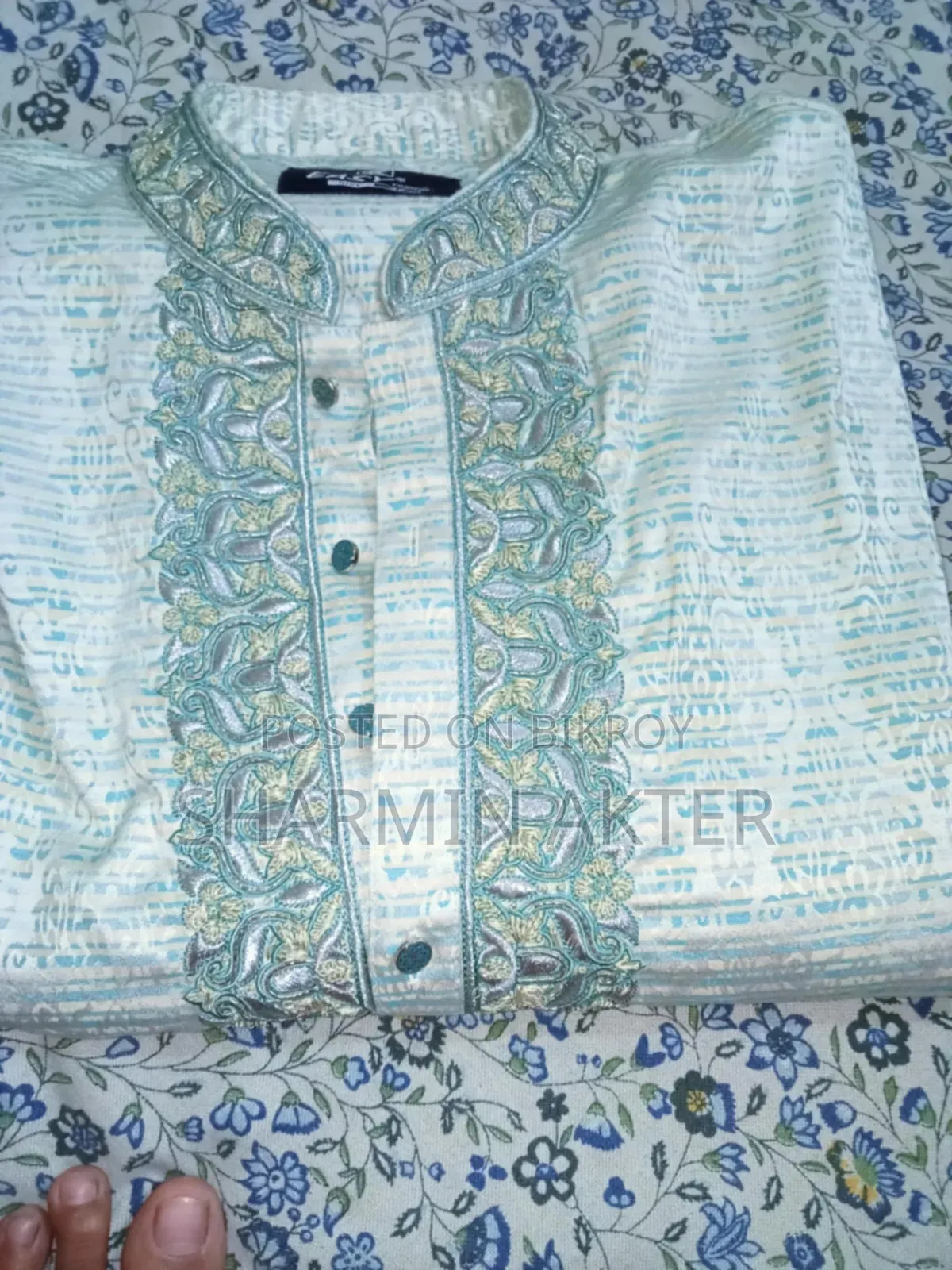 Selling a branded size 42 Panjabi.