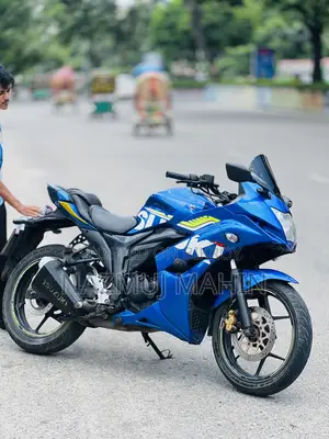 সুজুকি জিক্সার এসএফ ২০১৮ নীল