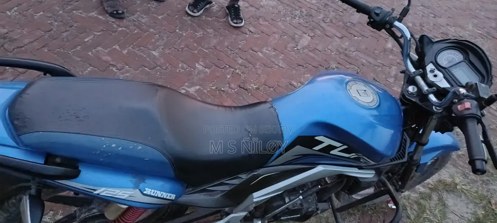 Runner Turbo 125 2021 Blue