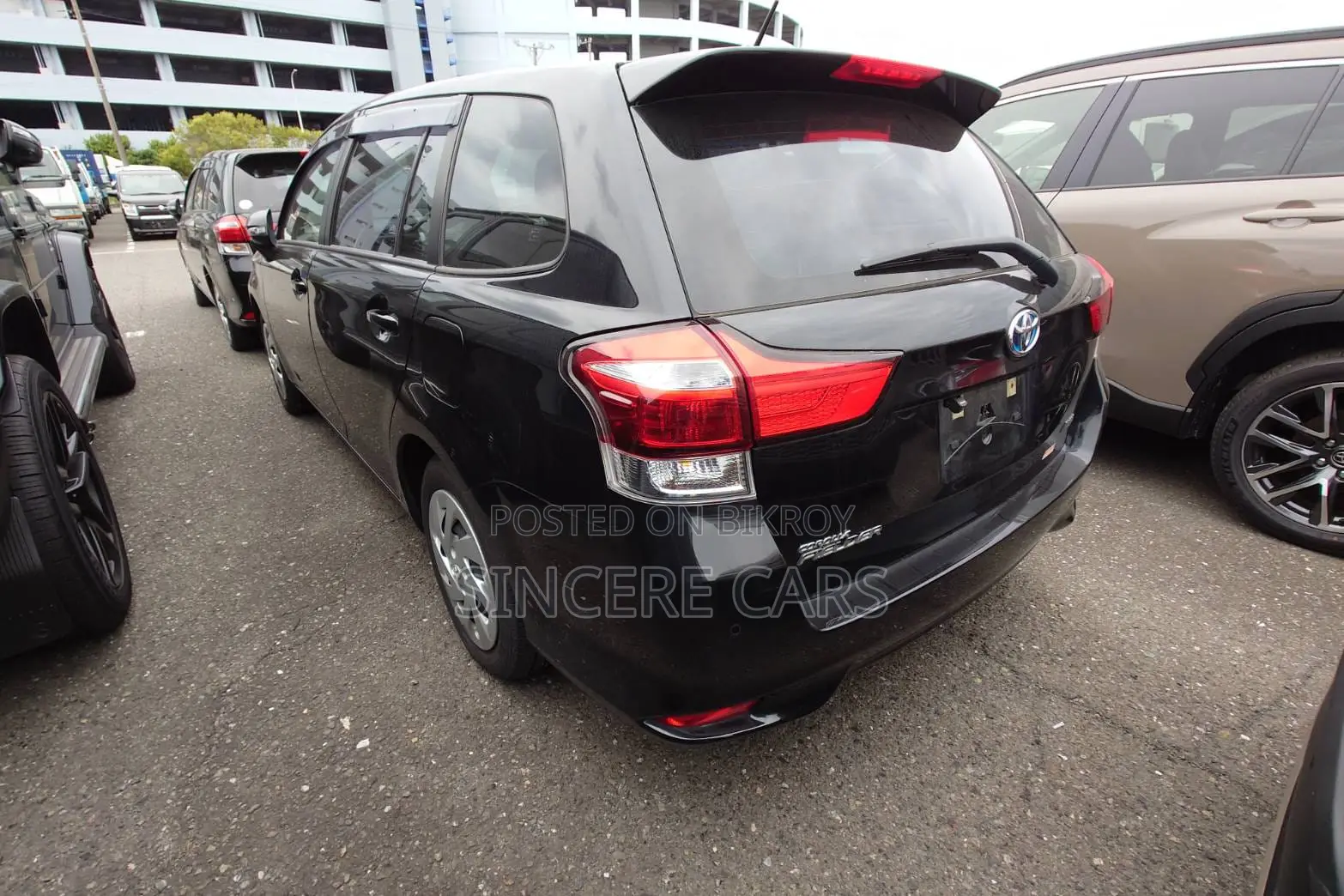 Toyota Corolla Fielder 2021 Black