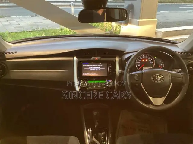Toyota Corolla Fielder 2021 Black