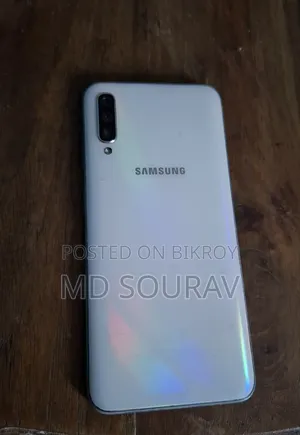 Samsung Galaxy A50 128 GB White