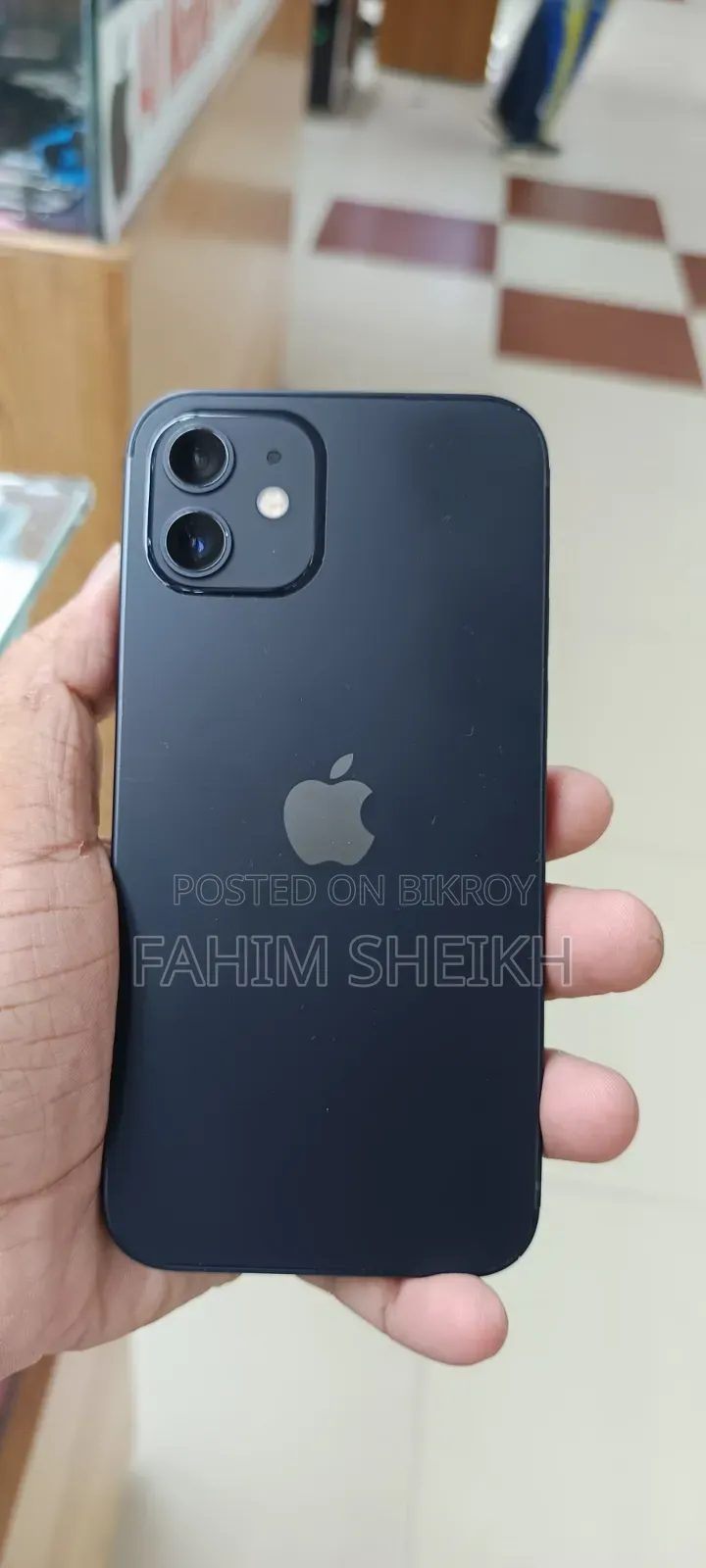 Apple iPhone 12 64 GB Black