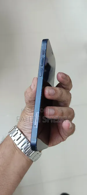 Apple iPhone 12 64 GB Black