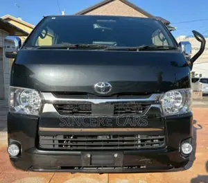 Toyota HiAce 2022 Black