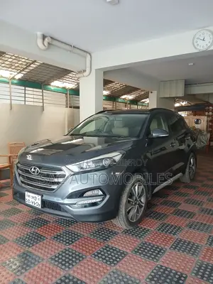 Hyundai Tucson Limited AWD 2017 Gray