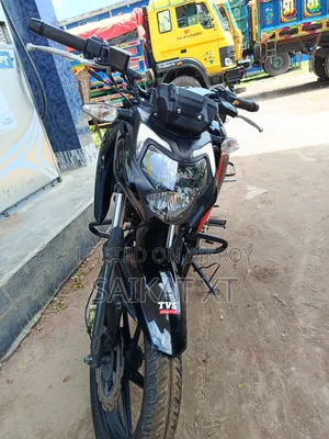 ইন্ডিয়ান ২০২৬ কালো