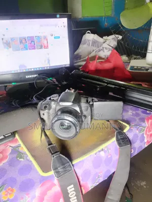 ক্যামেরা মডেল ক্যানন ৭০০ডি