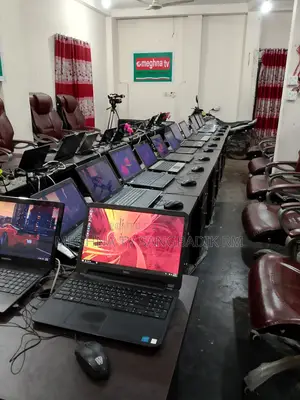 ল্যাপটপ লেনোভো ৪জিবি ইন্টেল এসএসডি ৫০০জিবি