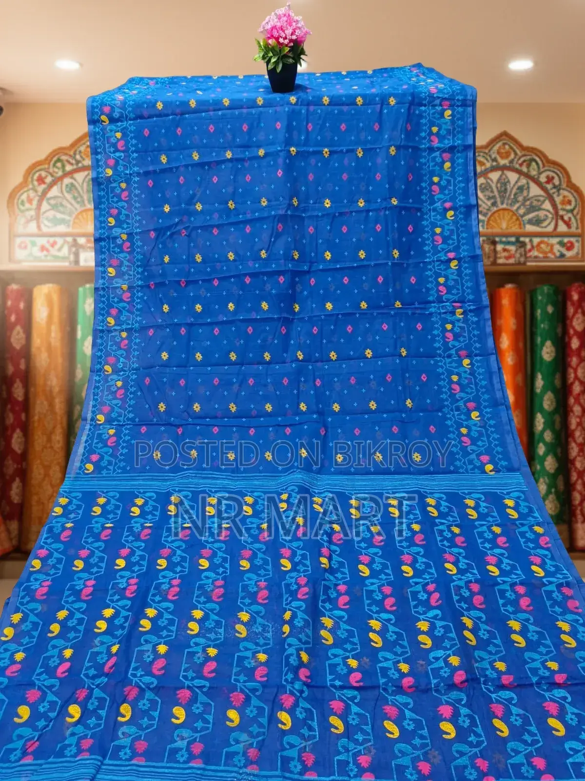  ক্লাসিক হাফ সিল্ক স্কিন প্রিন্ট শাড়ি