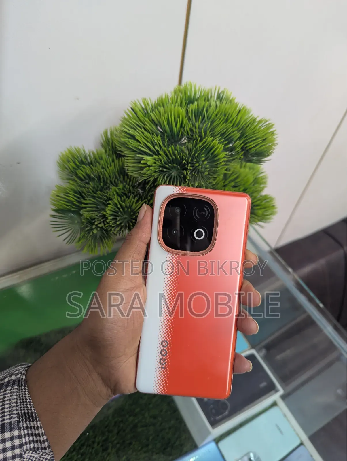 iQOO 256 GB লাল