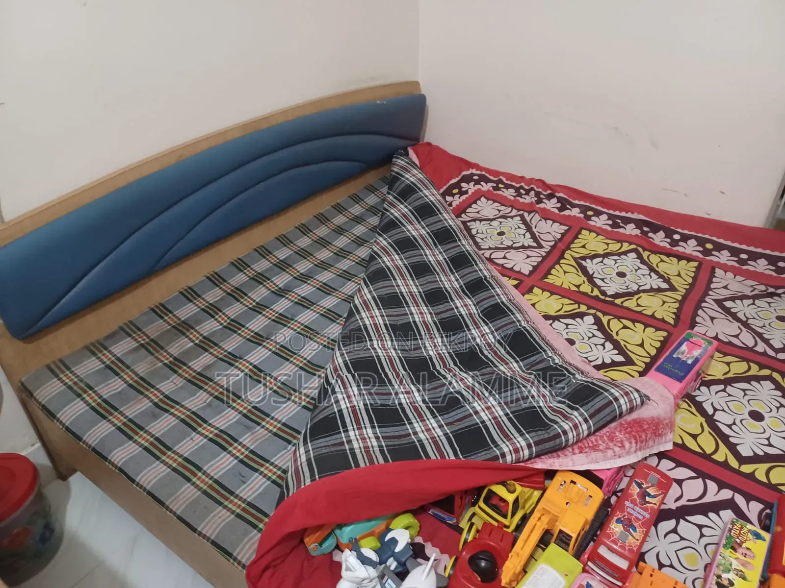 Otobi Bed 6/7