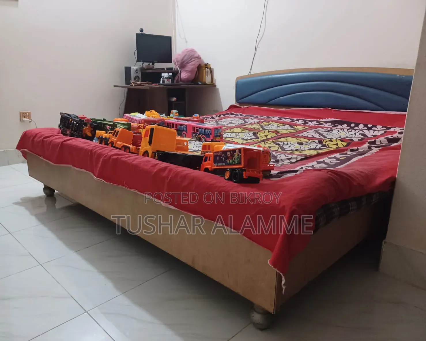 Otobi Bed 6/7