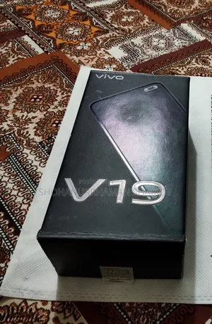 Vivo V19 128 GB Blue