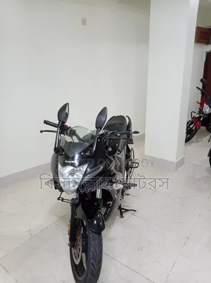সুজুকি জিক্সার এসএফ ২০২২ গ্রে