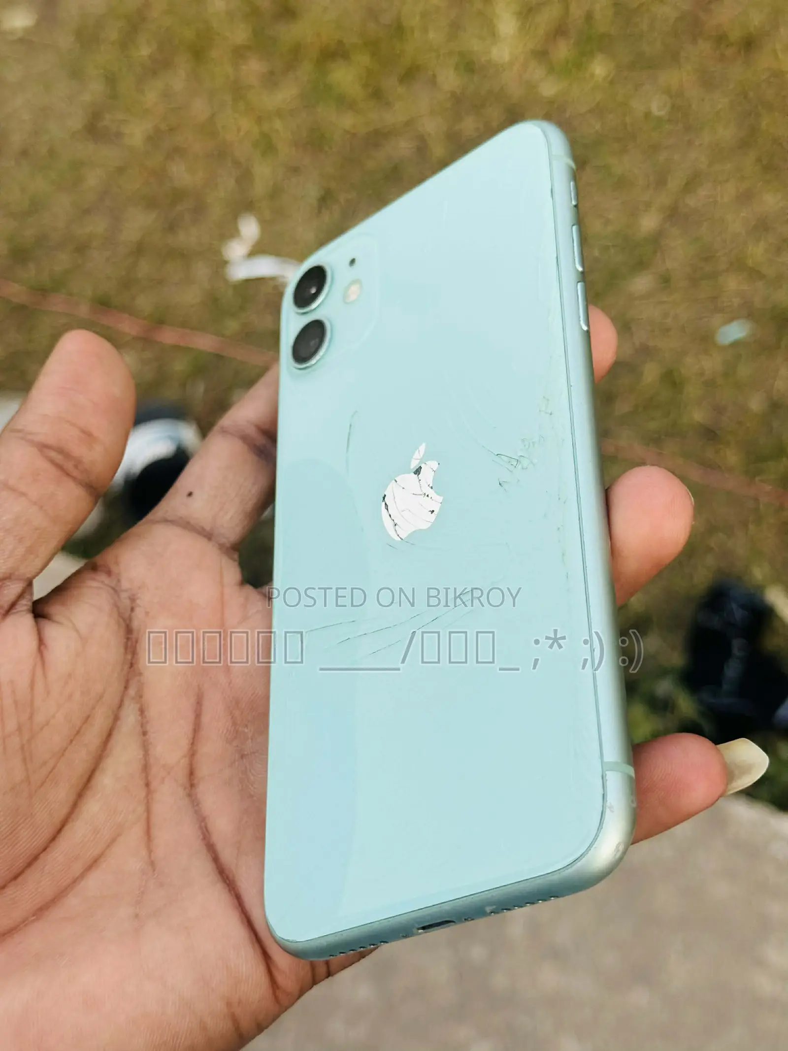 New Apple iPhone 11 64 GB Blue