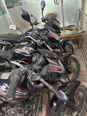 Bajaj Discover 100 2017 Black