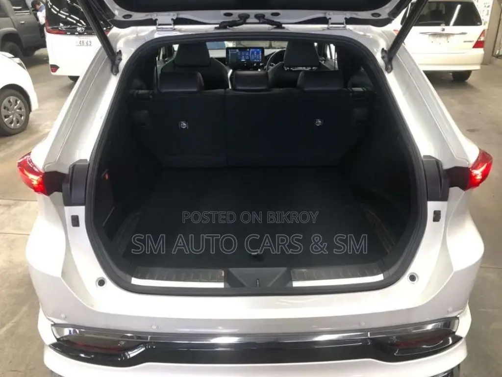 Toyota Harrier 2024 Pearl