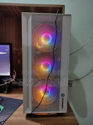 Gigabyte GA-H110MSTX-HD3-ZK 8GB Intel Core i5 HDD+SSD 700GB