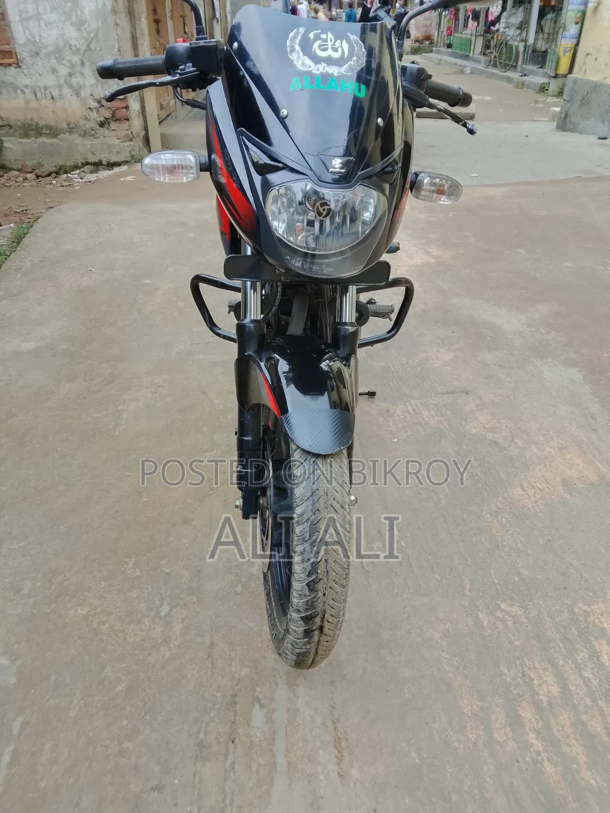 বাজাজ পালসার ১৫০ ২০২০ ব্ল্যাক