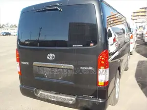 Toyota HiAce 2023 Black