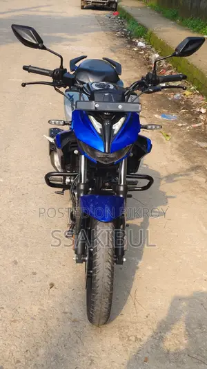 নতুন হিরো এক্সট্রিম ১২৫আর ২০২৫ ব্লু