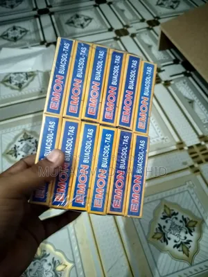 Effective Fly Medicine 5 Dozen