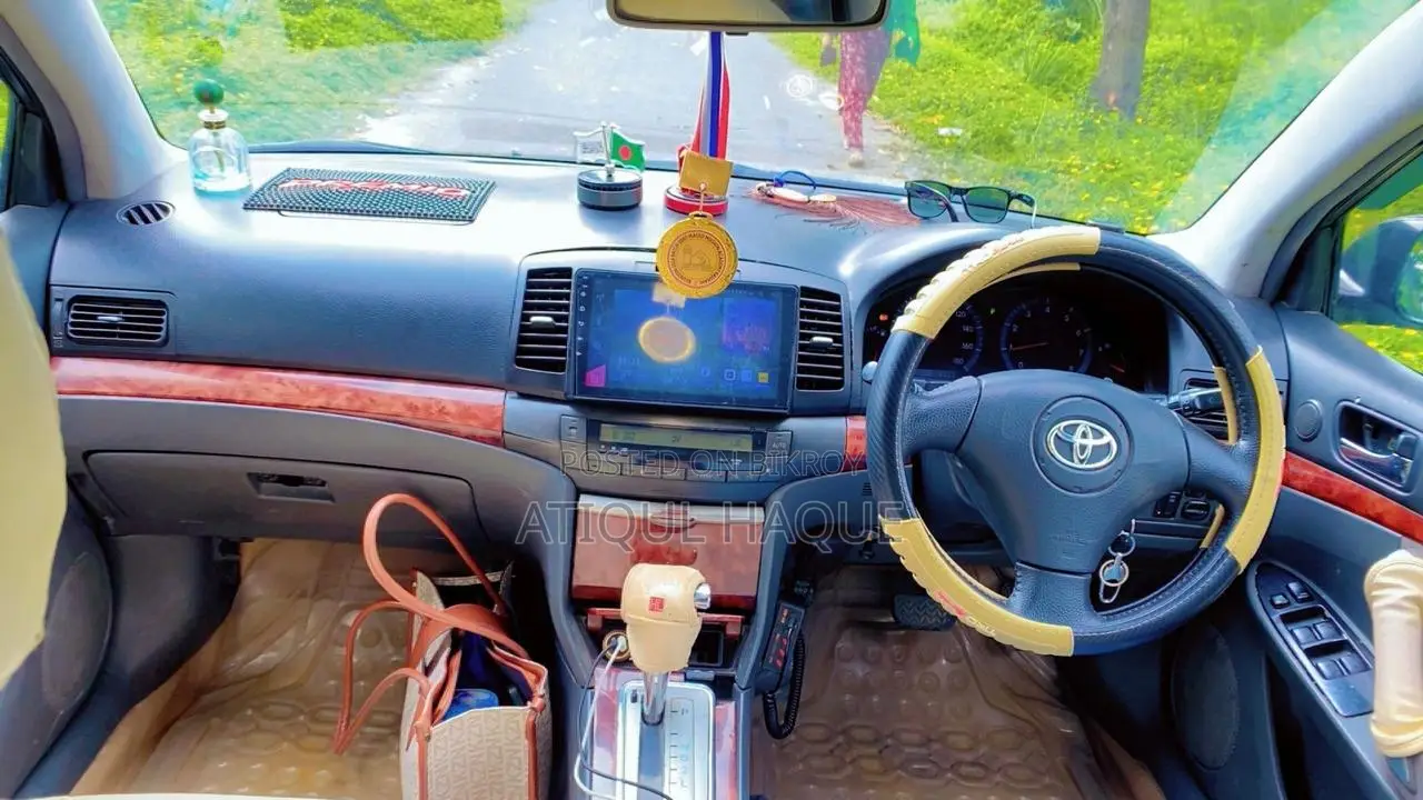 টয়োটা প্রিমিও ২০০২ মেরুন