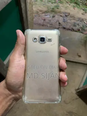 Samsung Galaxy J2 8 GB Gold