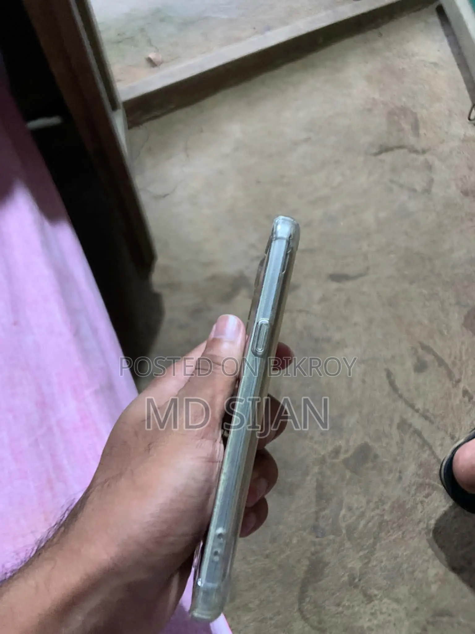 Samsung Galaxy J2 8 GB Gold